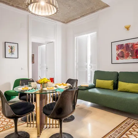 124 Maqueda Apartments-3